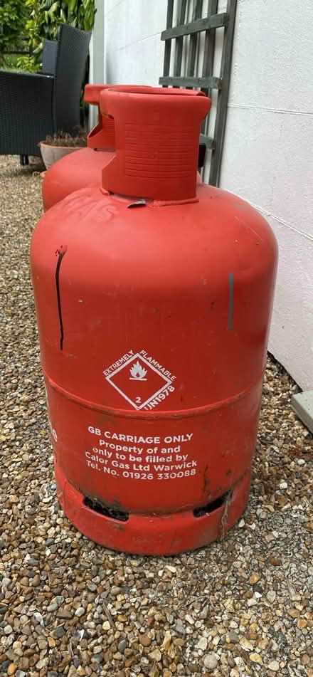 Photo of free Calor gas bottles (Uckfield TN22) #2