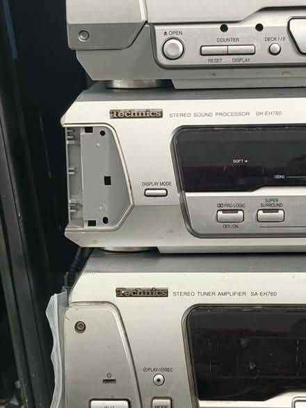 Photo of free Technics SL- EH700 including speakers and all cables (Rubery B45) #1
