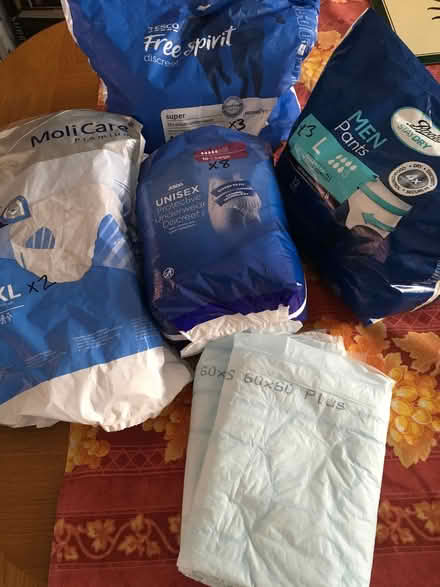 Photo of free Unisex discreet pads, and sheet protectors (Hailsham BN27) #1