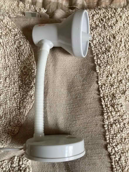 Photo of free Tablelamp (Wandsworth Common SW17) #3
