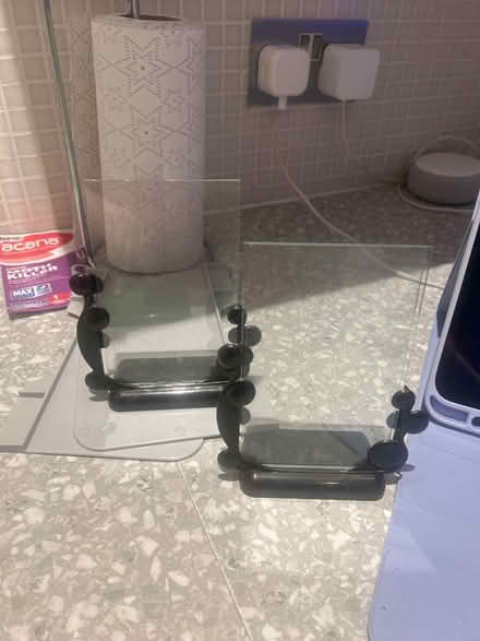 Photo of free 2 clear photoframes (Park street st albans AL2) #1