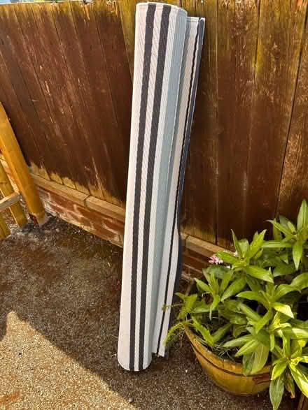 Photo of free Large patio rug (SY4) #1