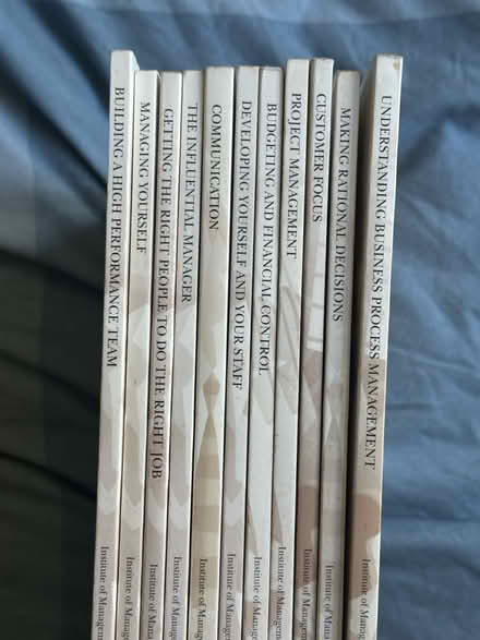 Photo of free Institute of Management books (Furzedown SW16) #3