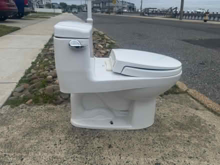 Photo of free Toto 1 piece toilet (14 12th St North Brigantine NJ) #2