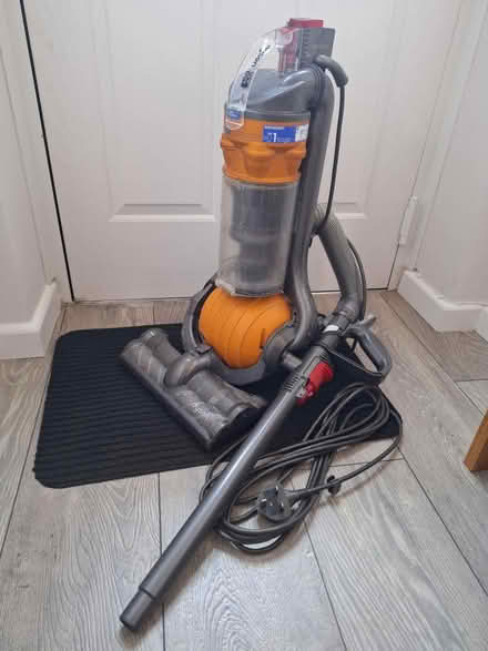Photo of free Dyson - Not working (St Albans AL1) #1