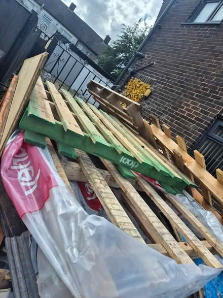 Photo of free Wooden pallets (BD4 Holmewood) #4