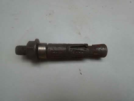 Photo of free concrete anchor bolts 9mm (Whitestake PR4) #1