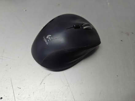 Photo of free Logitech M705 wireless mouse (Godalming / Busbridge GU7) #1