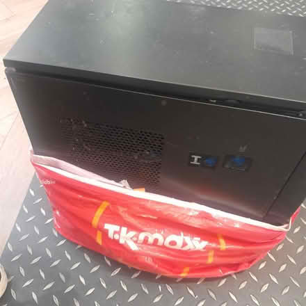 Photo of free PC casing (Tooting SW17) #4