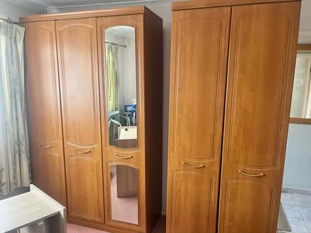 Photo of free Wardrobes (De Parys MK40) #2