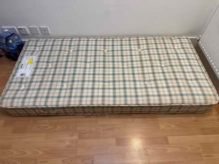 Photo of free Single mattress (Headington OX3) #1
