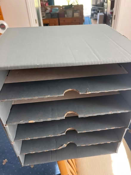 Photo of free Small shelving unit (Waterlooville PO7) #1