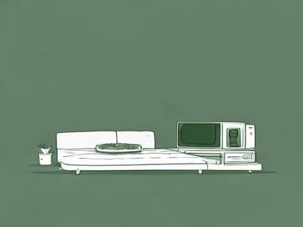 Photo of TV, air fryer, microwave, matress (Little Heath CV6) #1