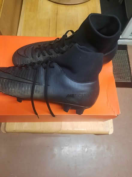 Photo of free Football Shoes #2 (Erith, Kent DA8 3HU) #1