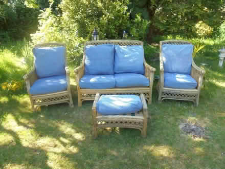 Photo of free Wicker Seating (Harefield SO18) #1