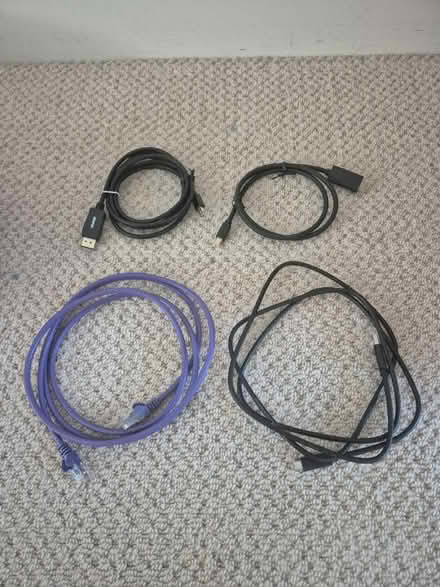 Photo of free Assorted computer cables (Tunbridge Wells) #1