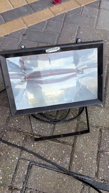 Photo of free Halogen Heater (Borehamwood) #1