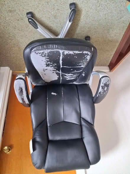 Photo of free Office swivel chair (Woodley RG5) #1