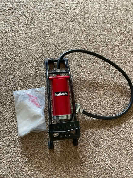 Photo of free Foot pump (B76 2) #1