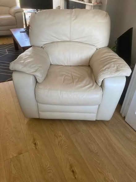 Photo of free Sitting Room suite (2 pieces) (Ballyroan, Rathfarnham) #3