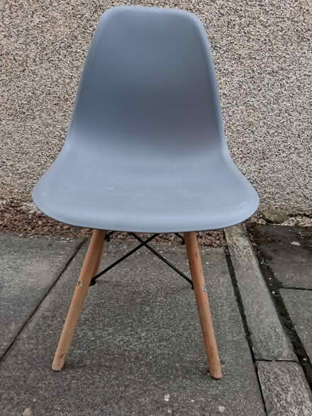 Photo of free Grey dining chair (Dunfermline KY12) #2