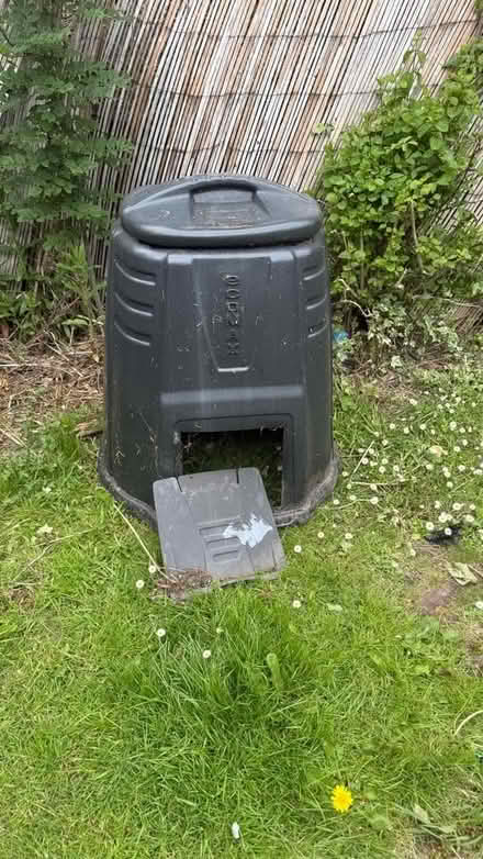 Photo of free Ecomax Ward Compost Bin (Henwick RG18) #2