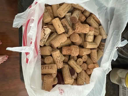 Photo of free Used wine corks (Oakhurst North (Aurora)) #1