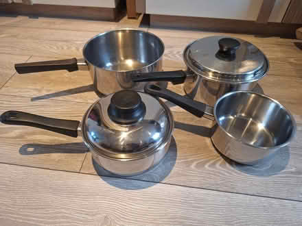 Photo of free Pots and pans (St Albans AL1) #1