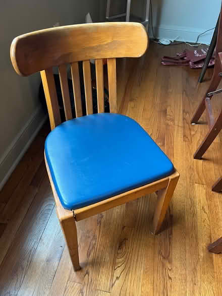 Photo of free Chair - leg needs repair (Manor Park) #2