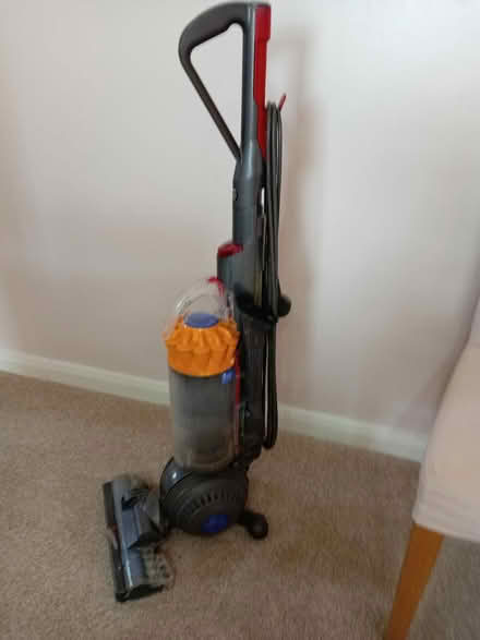 Photo of free Dyson vacuum cleaner (Erskine PA8) #1