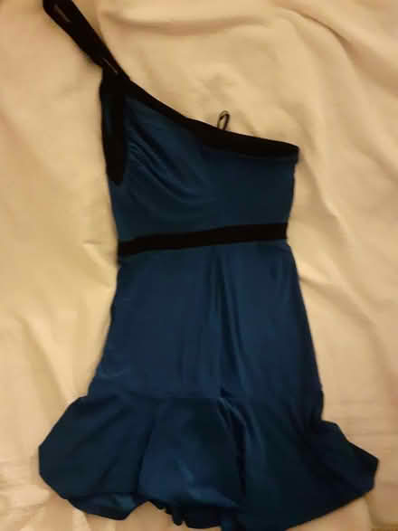 Photo of free Size 6 to 8 dress (Birmingham City Centre B4) #1