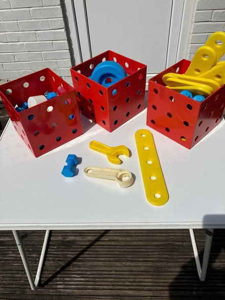 Photo of free Childs Construction Kit (Catchgate Plantation NN12) #2