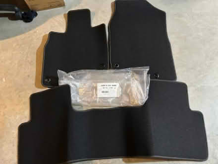 Photo of free Mat Set for 2015 Toyota Highlander (Smith Street) #1