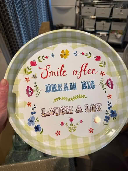 Photo of free Serving tray (Old Erleigh / Woodley RG6) #1