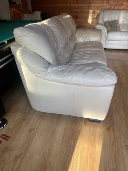 Photo of free Cream Leather Sofa (Elmstead BR7) #3