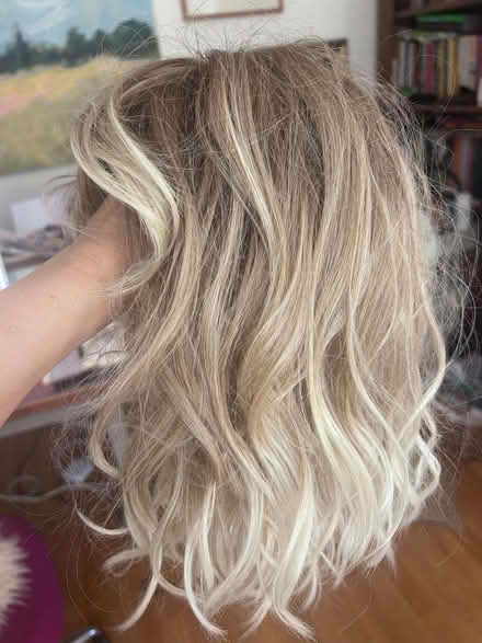 Photo of free Modern beach wave blonde wig (Surbiton KT1) #2