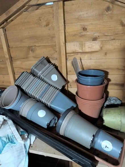 Photo of free Plant pots various sizes (Upper Norwood. SE19) #1