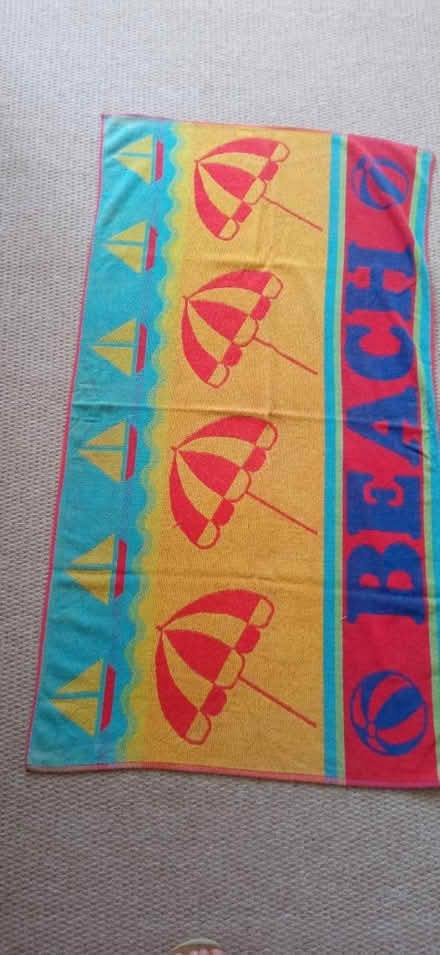 Photo of free 3 beach towels (St Margarets TW1) #1