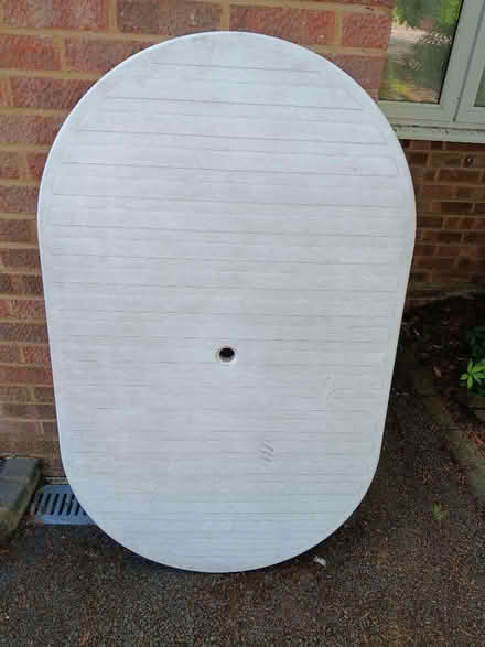 Photo of free Garden table (Northwood HA6) #1