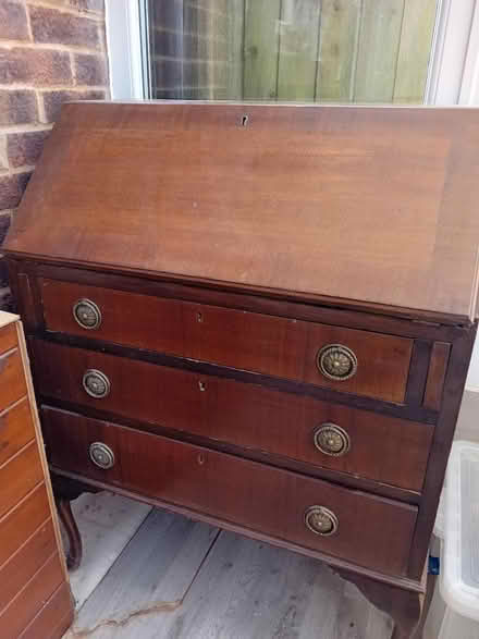Photo of free Bureau cabinet (Blandford DT11) #1