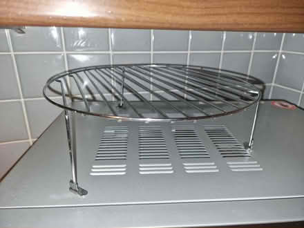Photo of free microwave oven and grill (West Kensington W14) #3