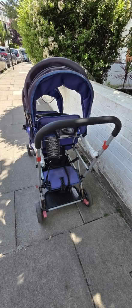 Photo of free triple stroller (Maida Vale) #4