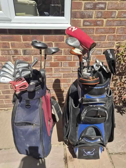 Photo of free Old golf bags (RH10 3QZ) #1