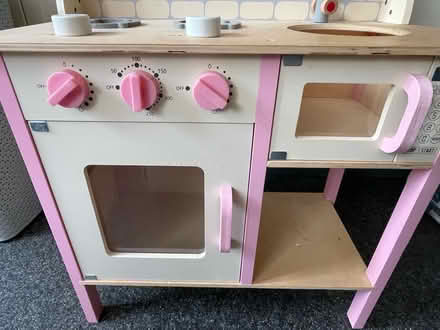 Photo of free Kids kitchen (Gloucester GL1) #1