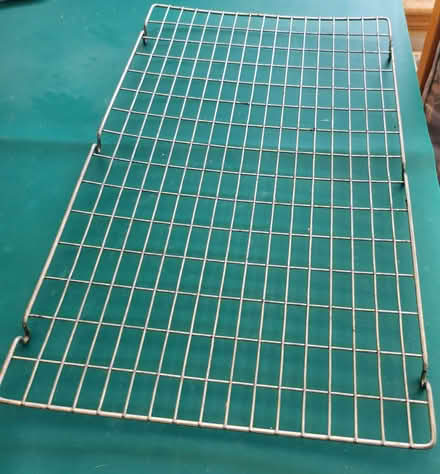 Photo of free Wire cake cooler (Drylaw EH4) #1