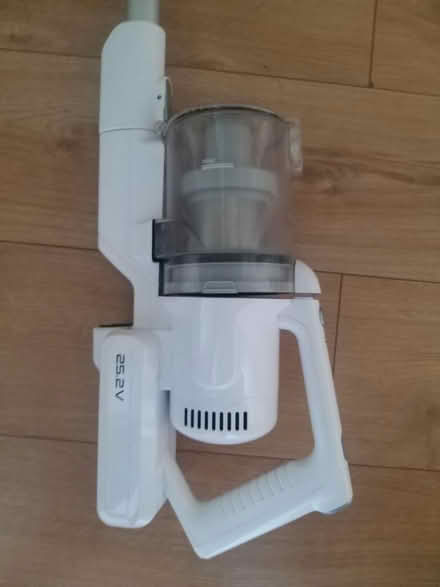 Photo of free Bush Cordless Vacuum Cleaner (Herne Hill, SE24) #2