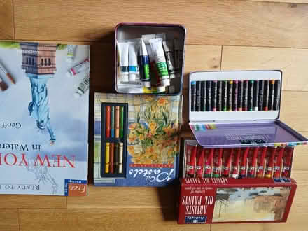Photo of free Art Supplies (Parkhead EH11) #1