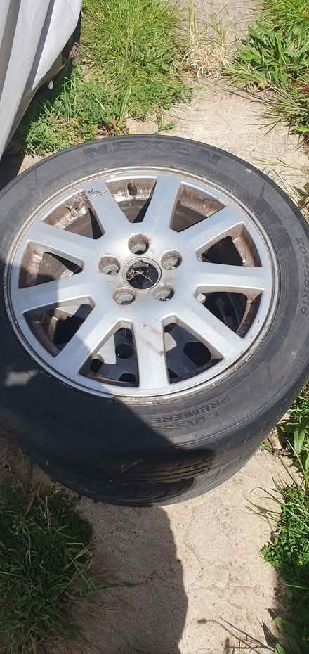 Photo of free Genuine Ford cast alloy wheels 16" (Peachcroft OX14) #3