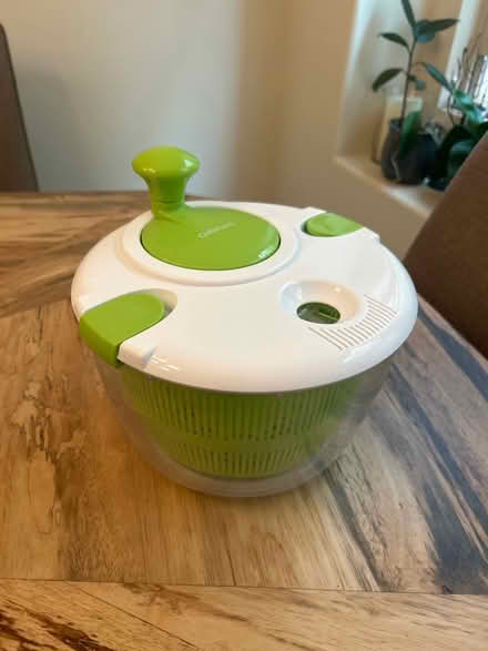 Photo of free Cuisinart salad spinner (Sorrento Valley) #1