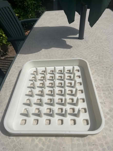 Photo of free Cream plastic drainer (Horsham RH13) #1